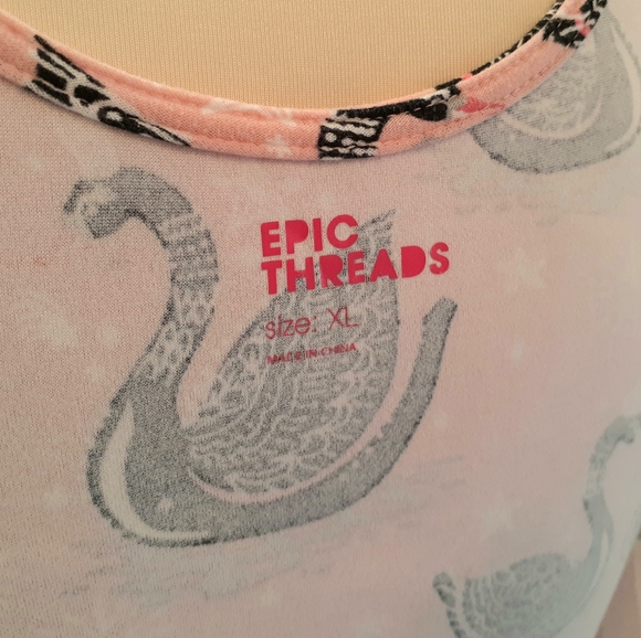 Dress - Picture 11 of 12